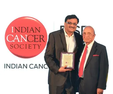 Mr. Snehal Shah felicitated by the Indian Cancer Society